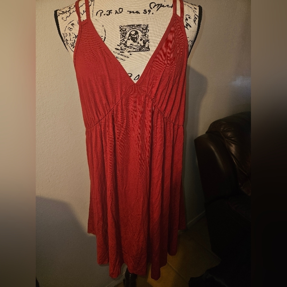 Cheibear Womans Red Chemise NWT Size L